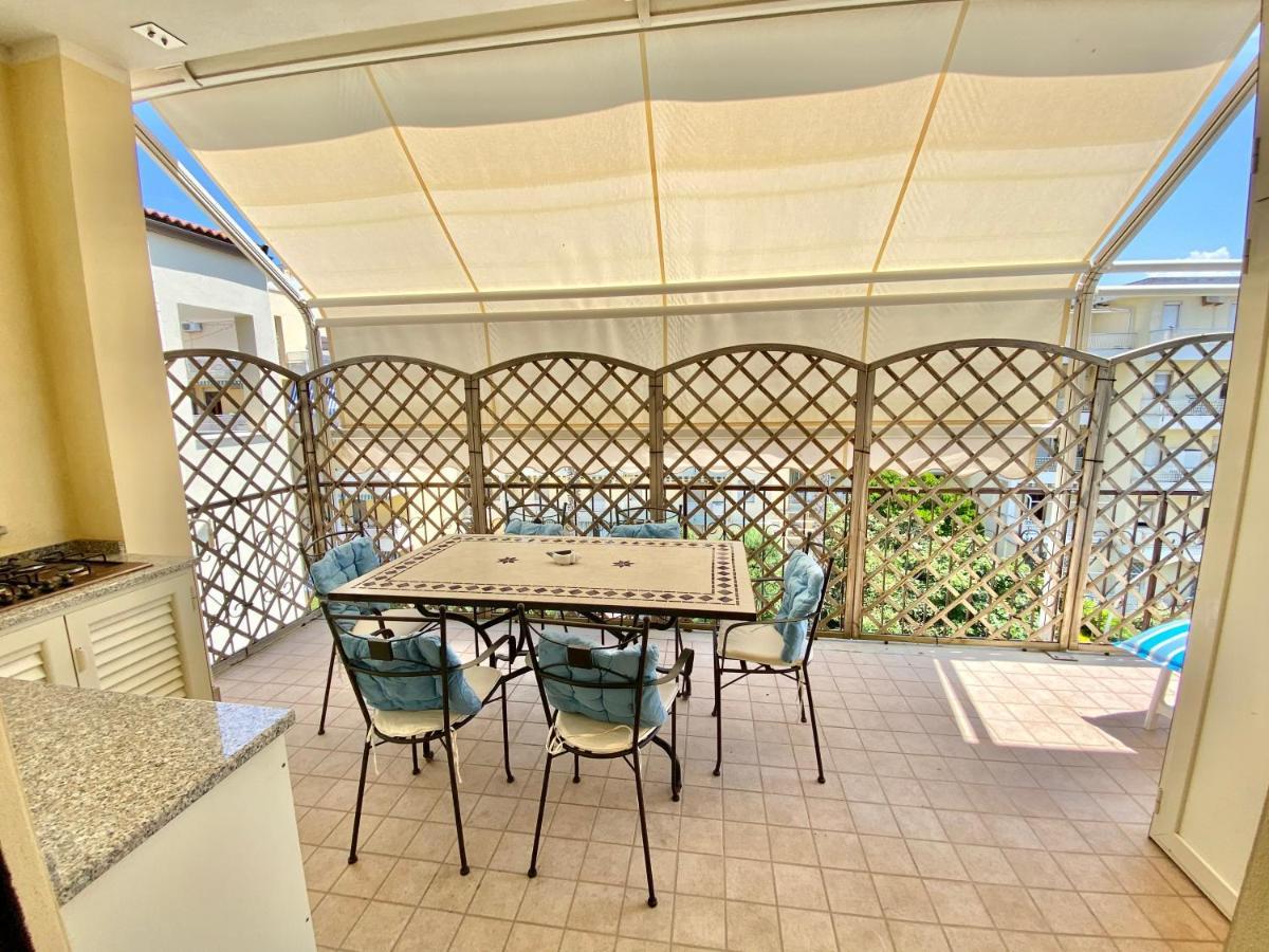 Ferienwohnung Residenza Le Quattro Palme Alghero Exterior foto